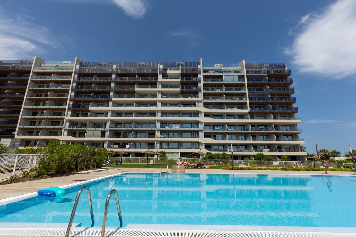 Apartment in Punta Prima - Image 2