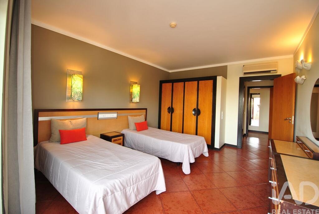 Apartment in Oura