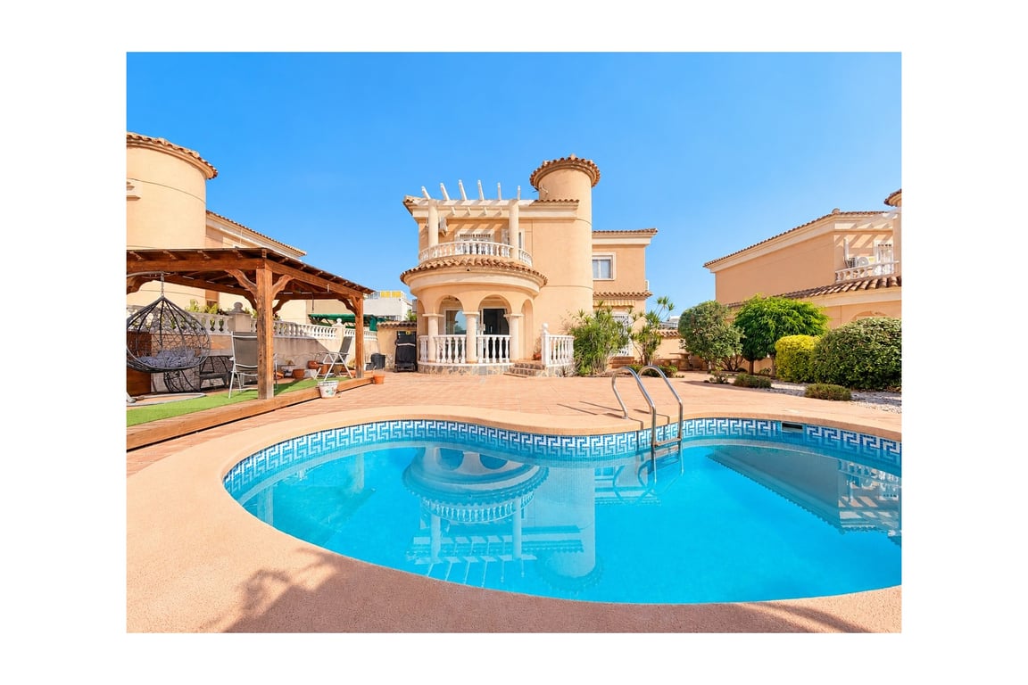 Villa in San Fulgencio