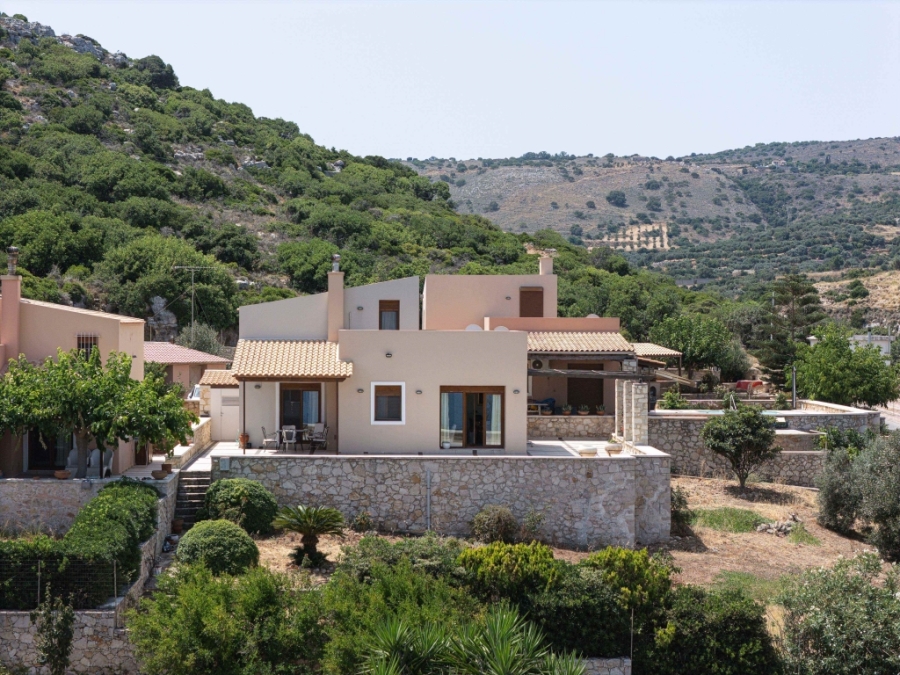 House in Gerani