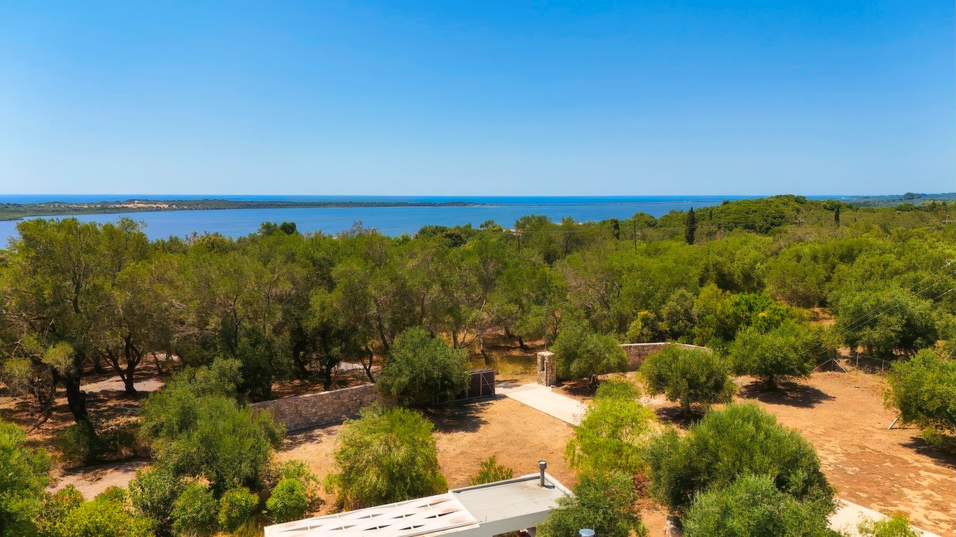 Villa in Linia - Image 2