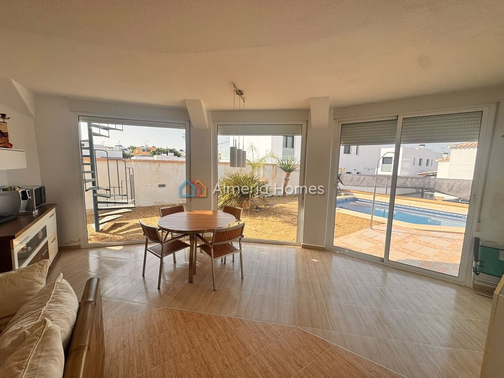 Villa in San Juan de los Terreros - Image 3