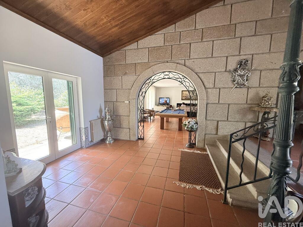 House in Santa Cristina do Couto - Image 3