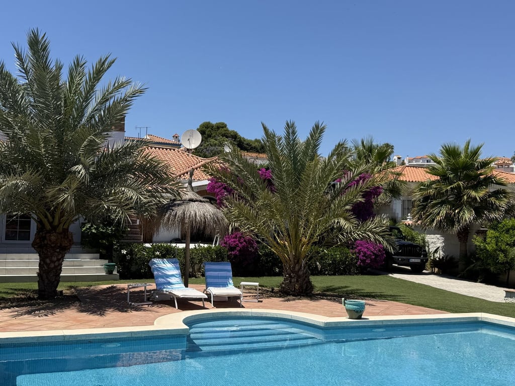 Villa in La Duquesa