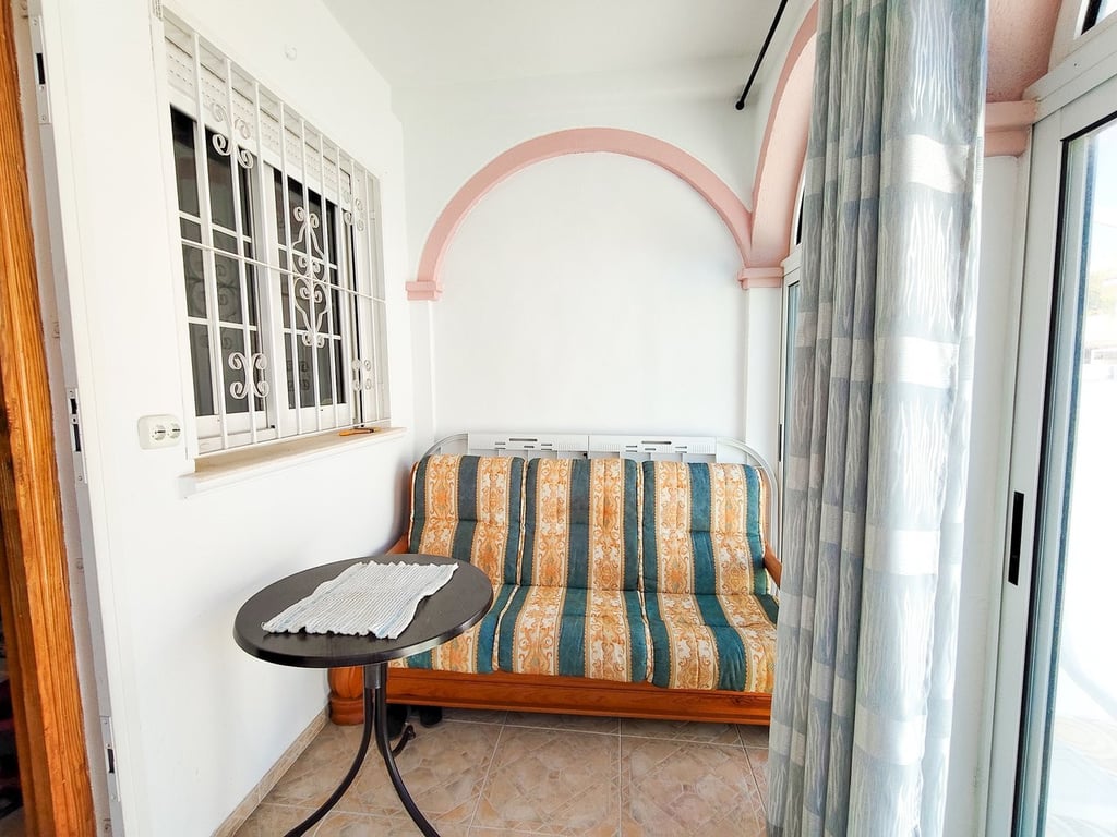 House in Playa Flamenca - Image 3