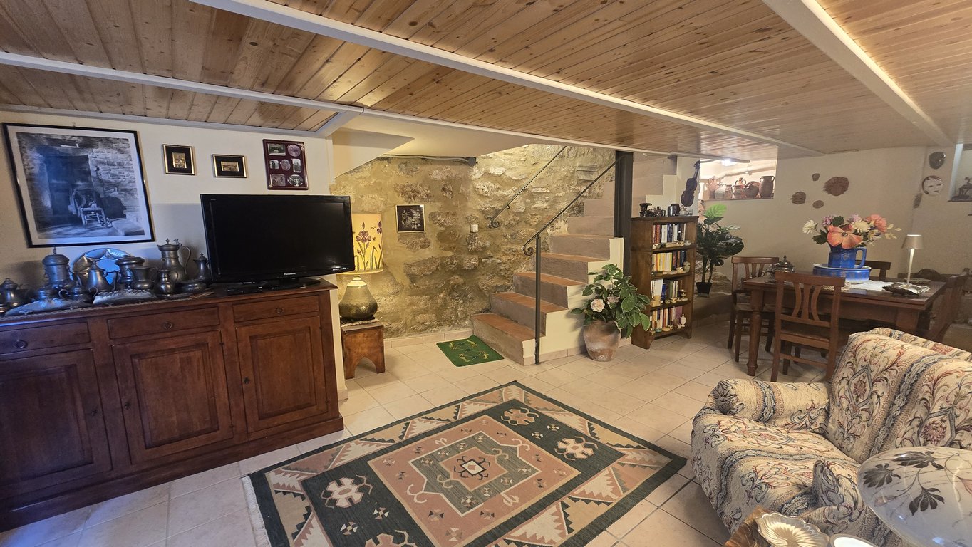 House in Volterra - Image 3