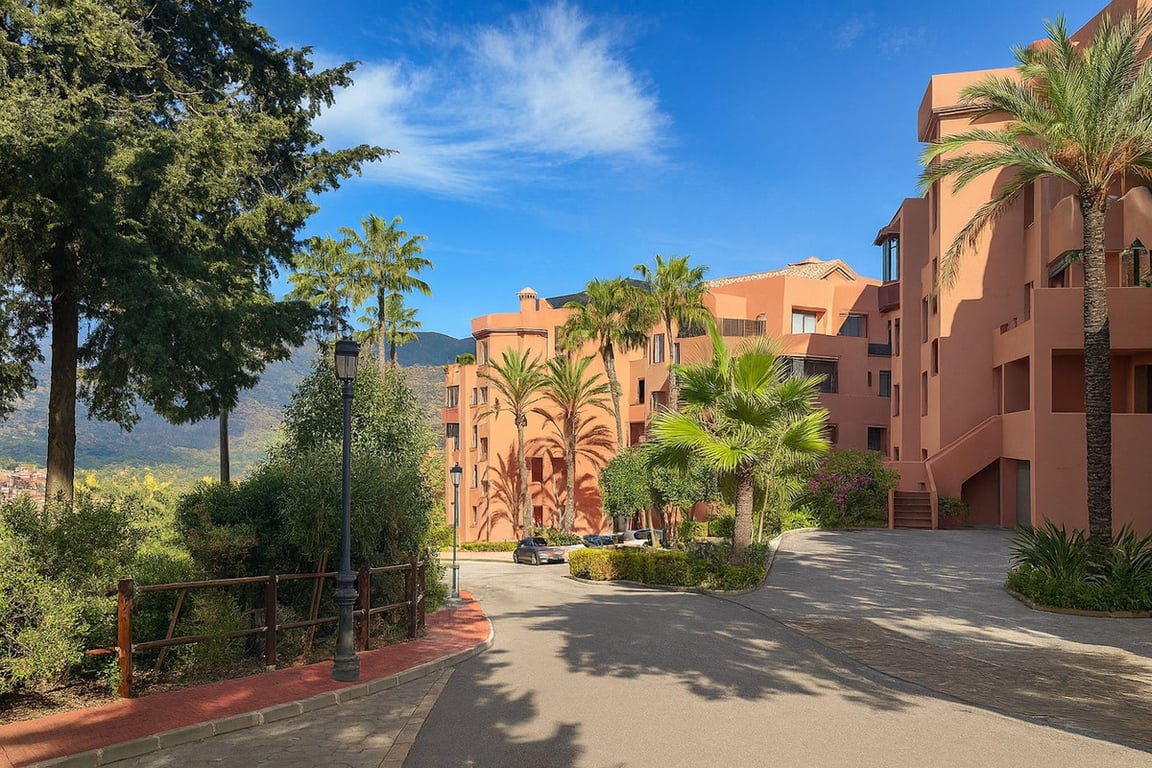 Apartment in Artola - Image 3