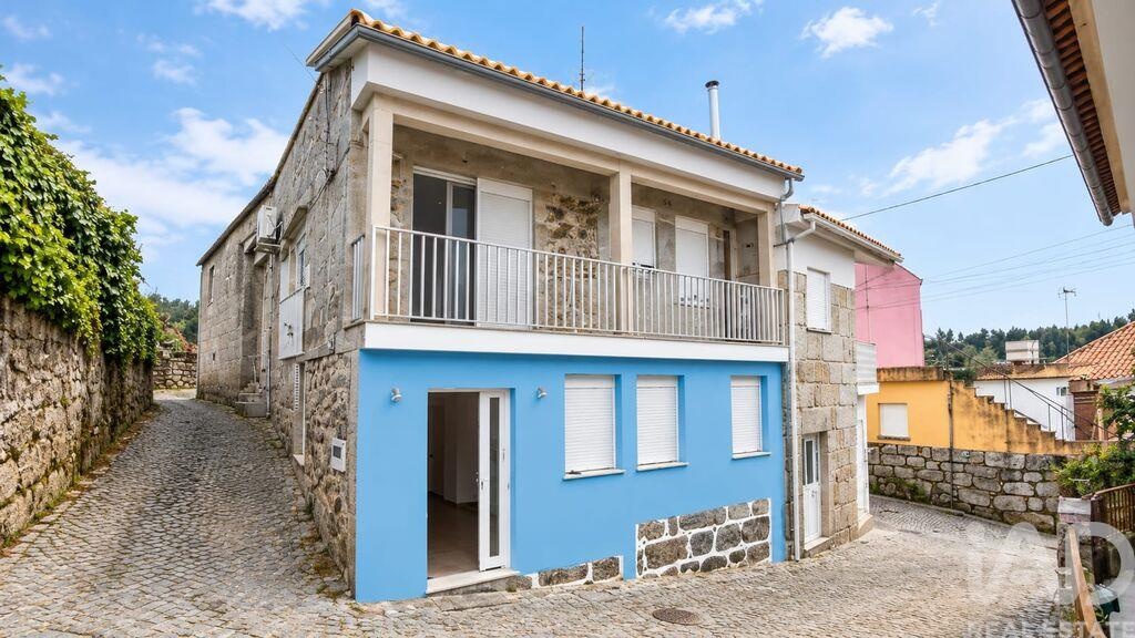 House in Seixo da Beira - Image 2