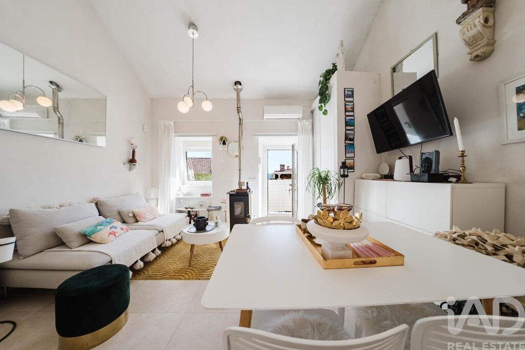 House in Alcoentre - Image 3
