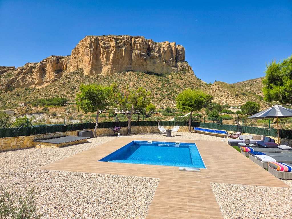 Villa in Crevillente - Image 2