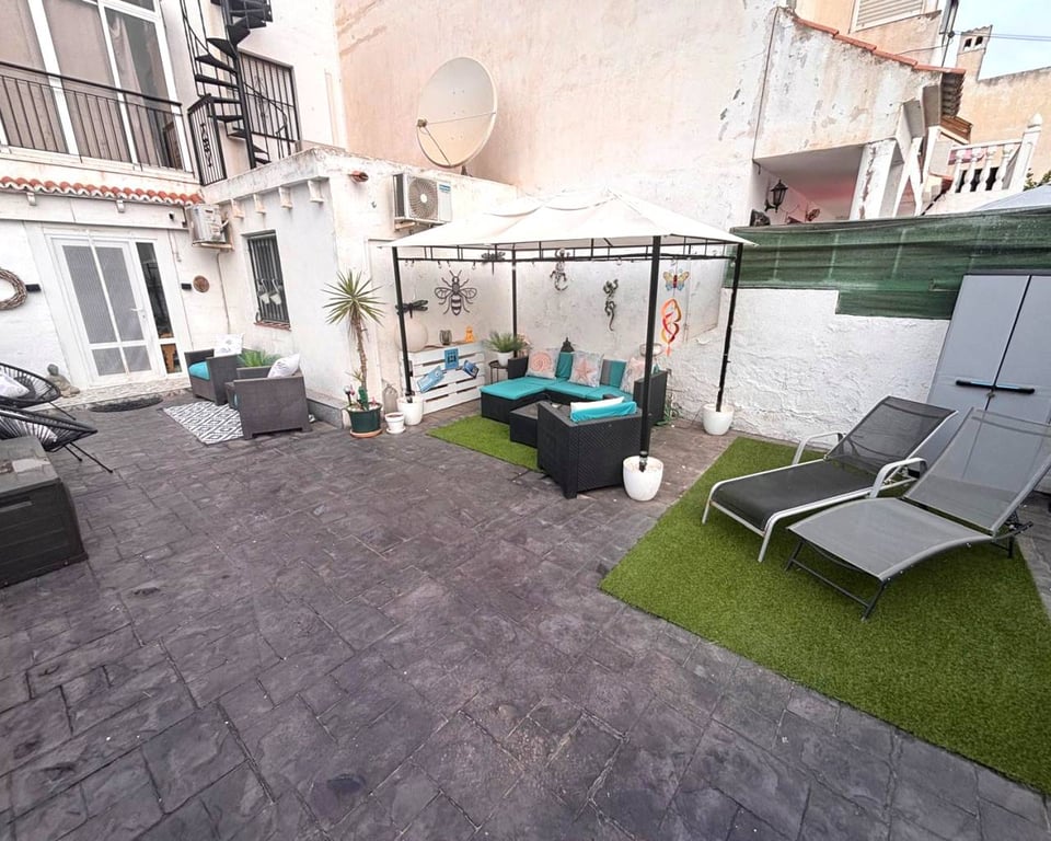 Apartment in El Chaparral - Image 2