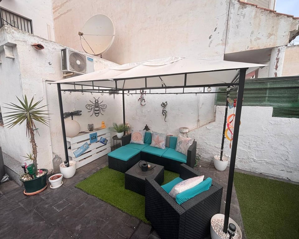 Apartment in El Chaparral - Image 3