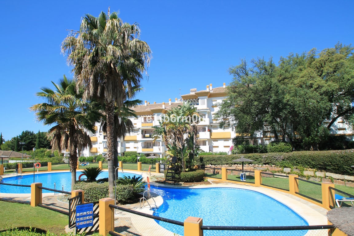 Apartment in Nueva Andalucia
