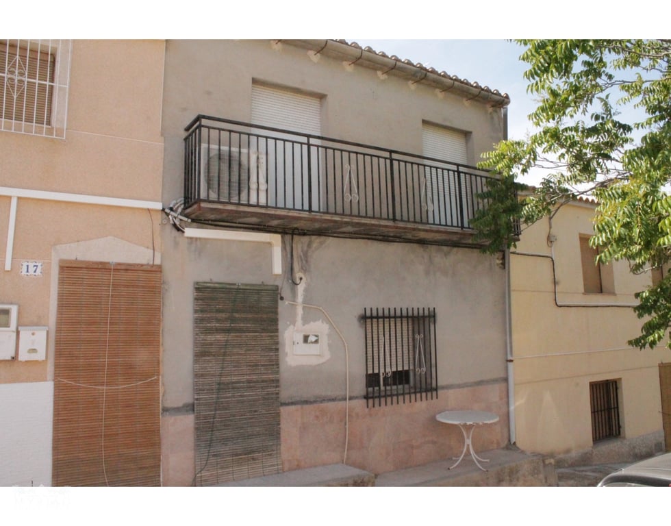 Villa in La Atalaya - Image 2
