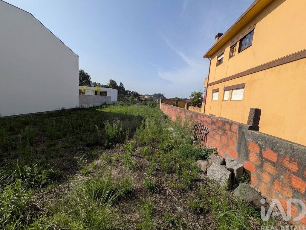 Land in Madalena