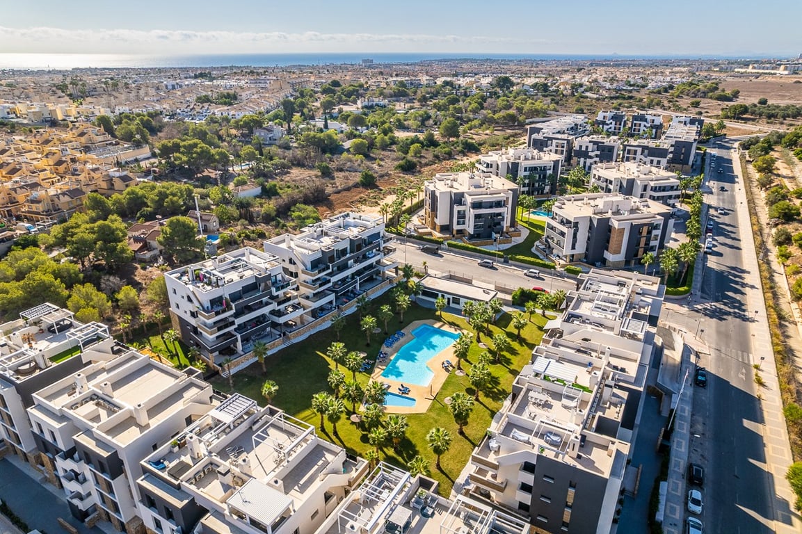 Penthouse in Residencia los Altos - Image 2