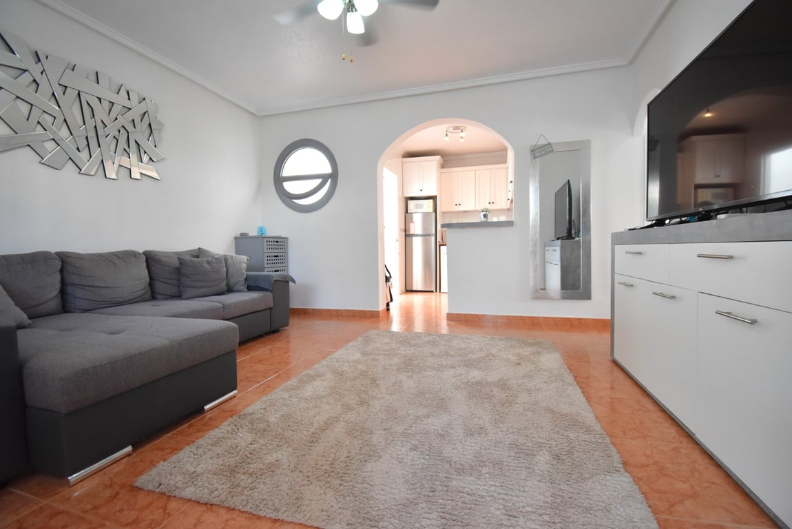 House in Playa Flamenca - Image 2