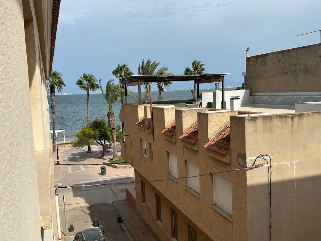 Apartment in Los Alcazares - Image 2