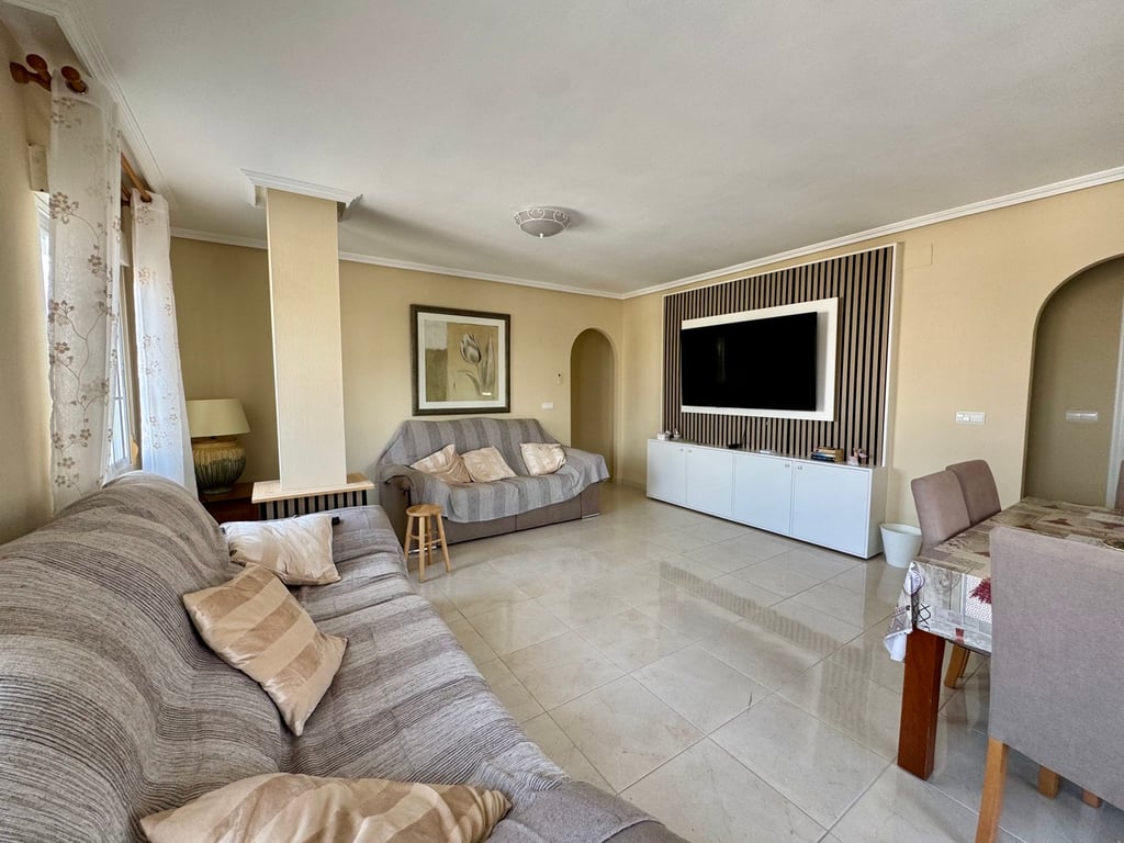 Apartment in Los Alcazares - Image 3