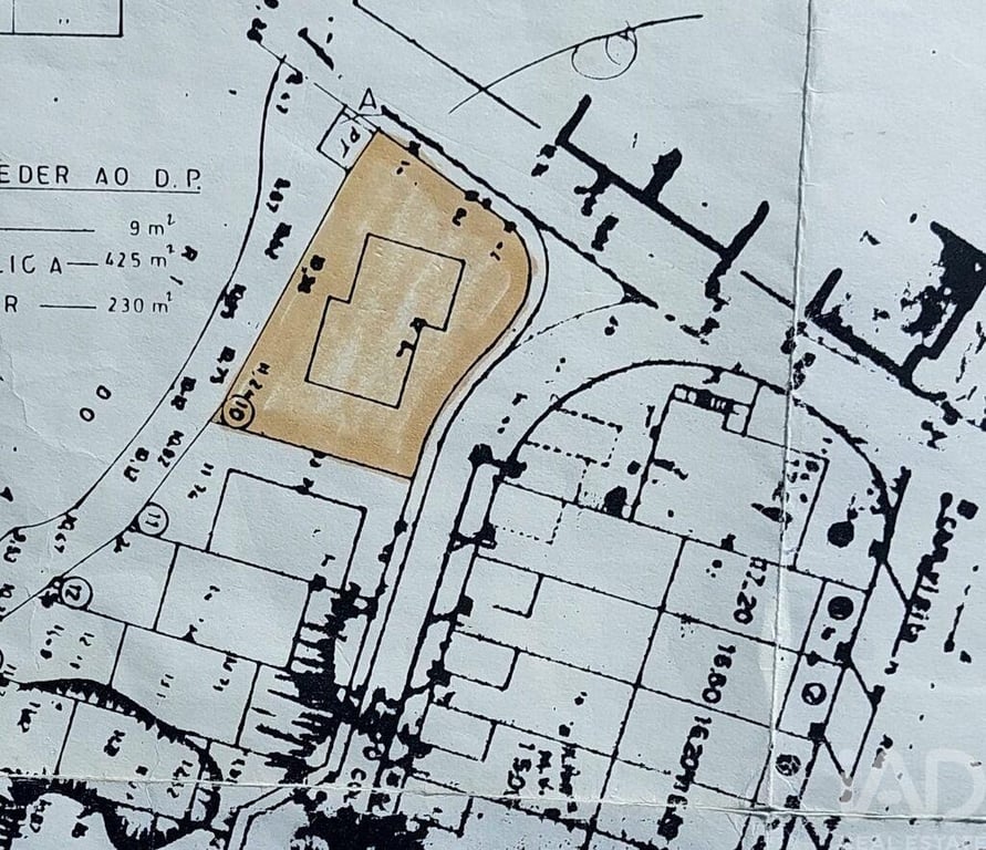 Land in Milheiros