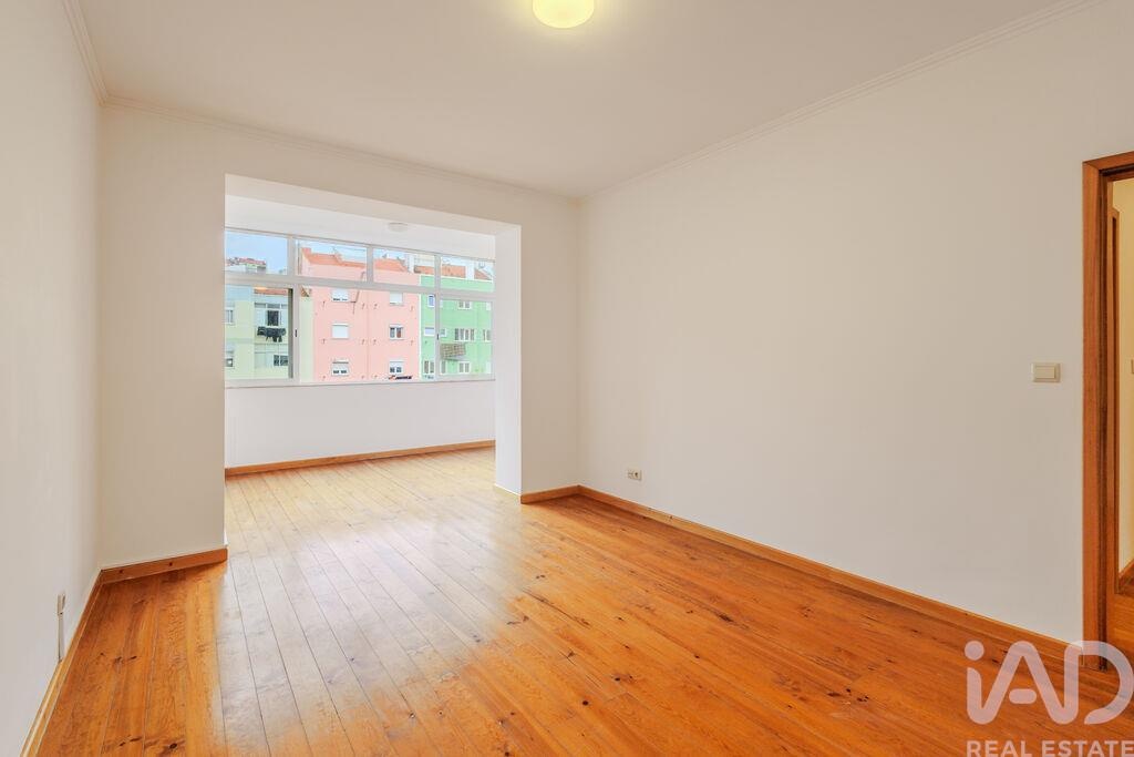 Apartment in Anjos - Image 3
