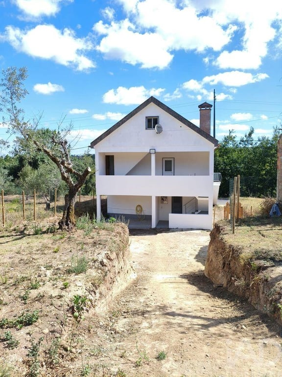 House in Vermoil - Image 3