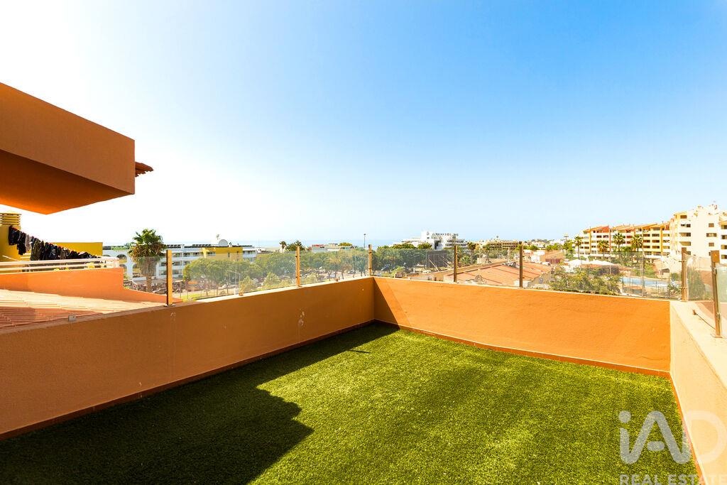 Apartment in Oura - Image 2