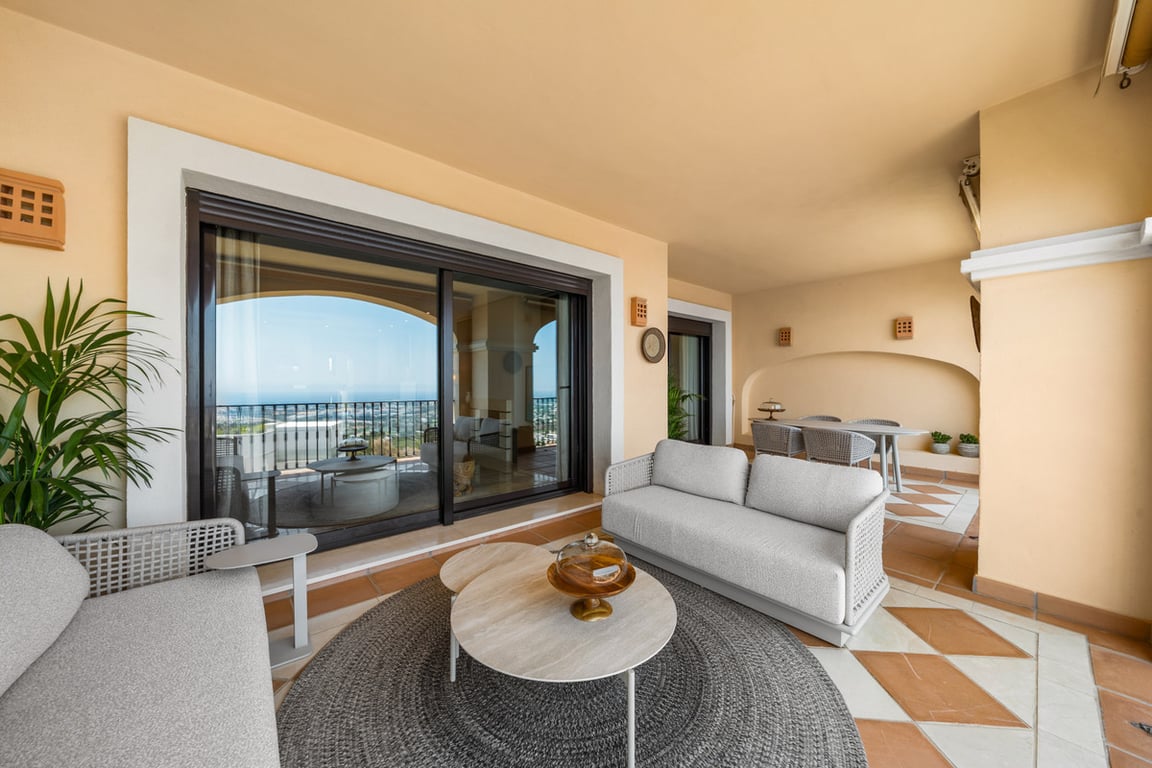 Apartment in Lomas de la Quinta - Image 3