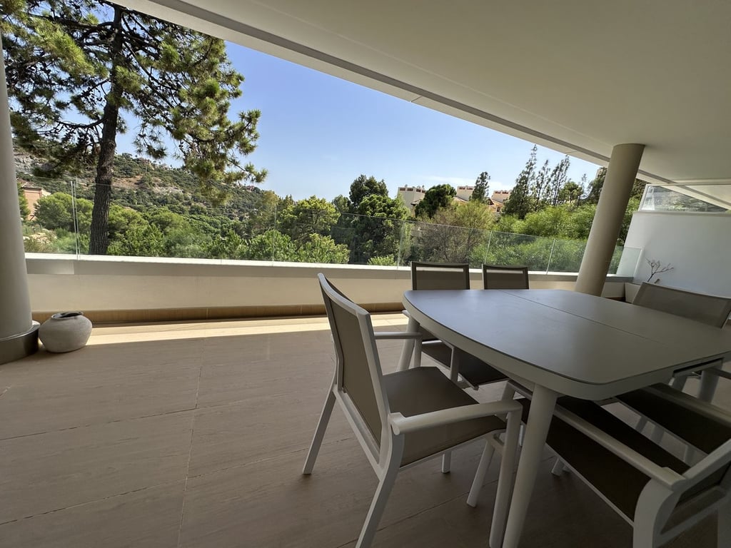 Apartment in Benahavis