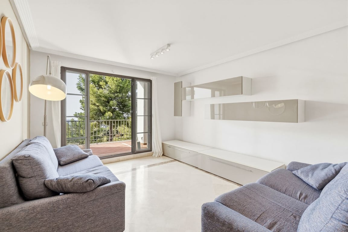 Apartment in Lomas de la Quinta - Image 2