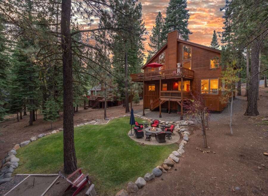 House in Truckee - Image 3
