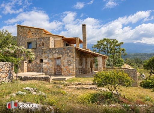 House in Tseria