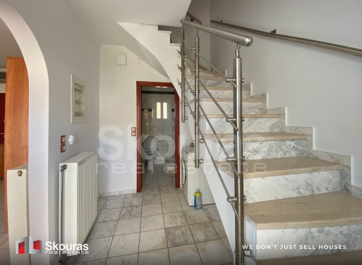 House in Sykia - Image 3