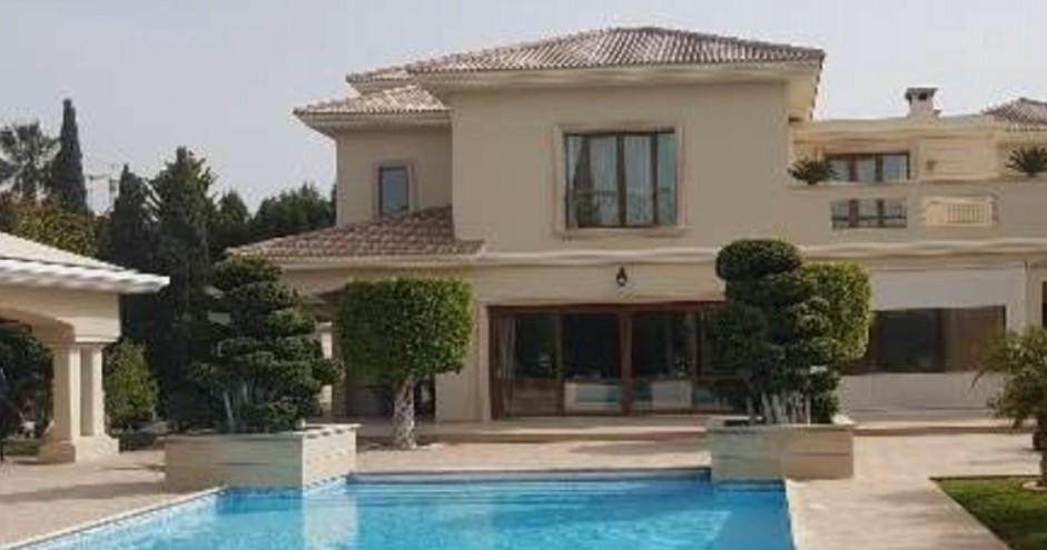 House in Mouttagiaka