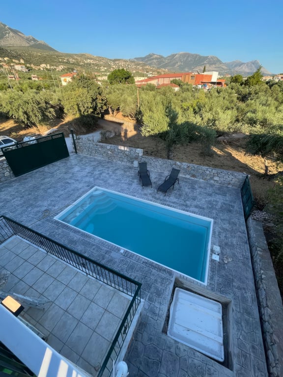 Villa in Stoupa - Image 3