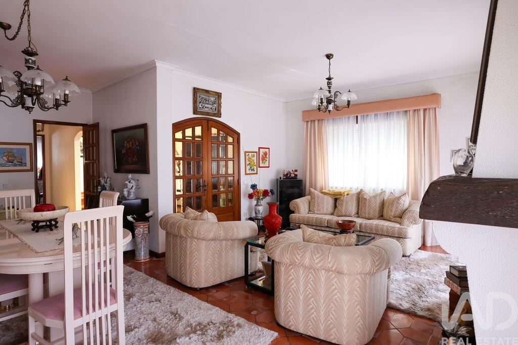 House in Vila do Conde - Image 2