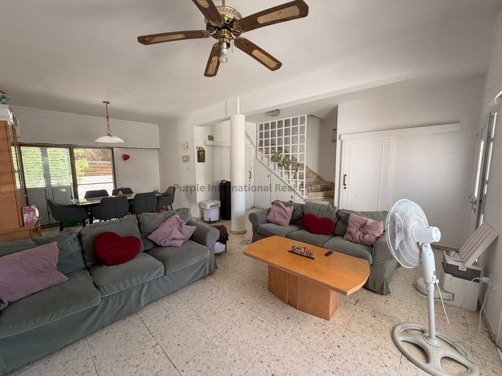 House in Anavargos - Image 3