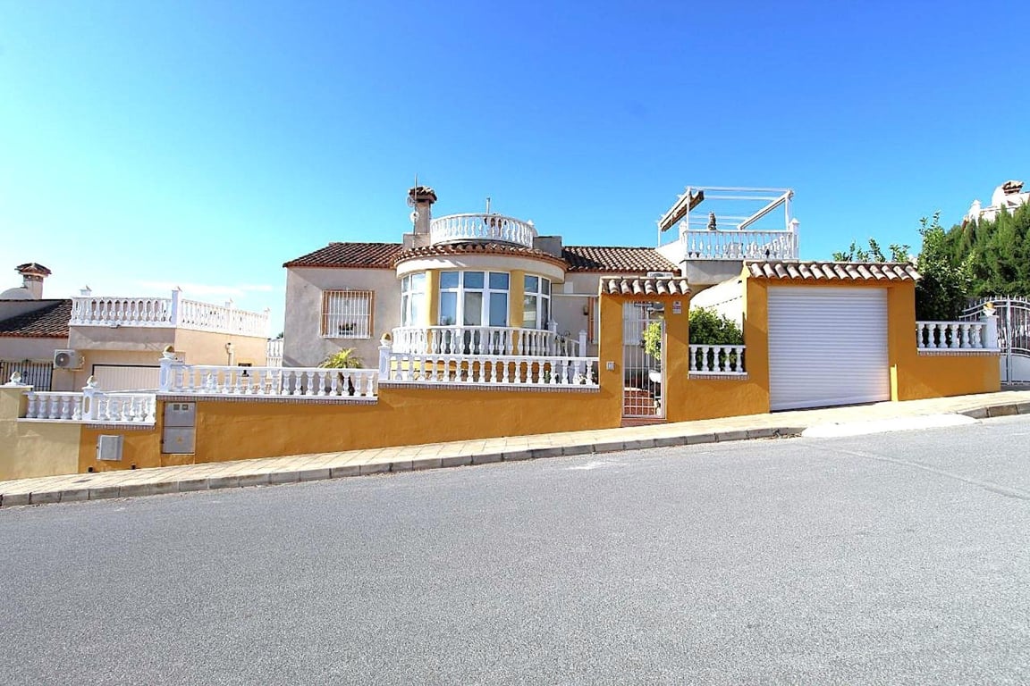 Villa in San Miguel de Salinas