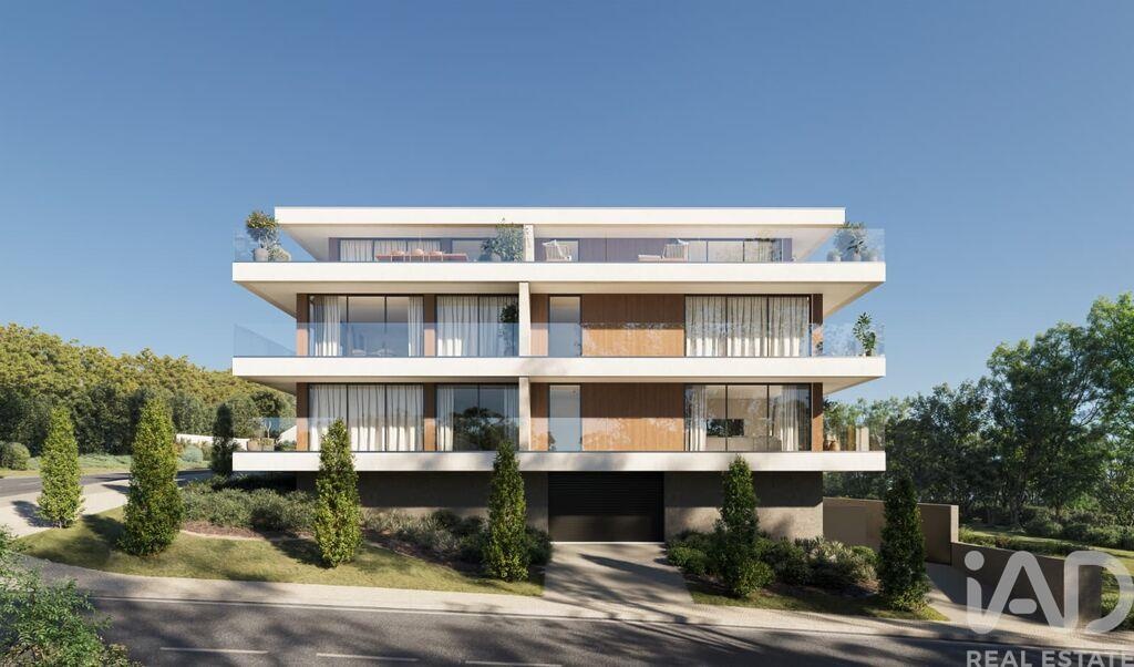 Apartment in Sao Martinho do Porto - Image 2