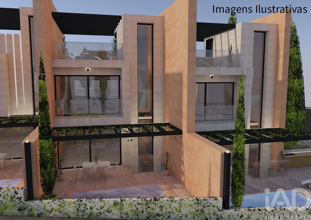 Land in Quarteira - Image 3
