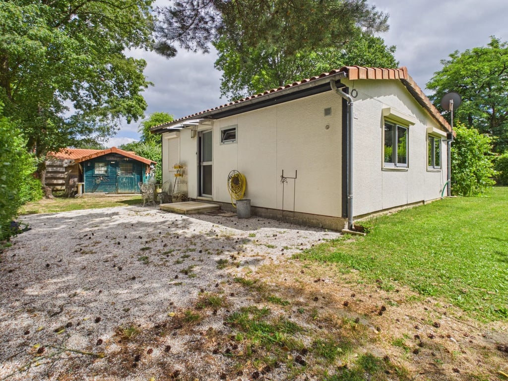 House in Ecuras
