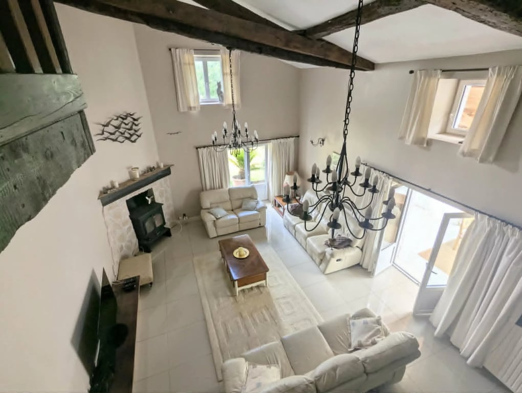 House in Mouilleron-en-Pareds - Image 3
