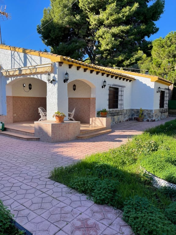Villa in Punta Prima