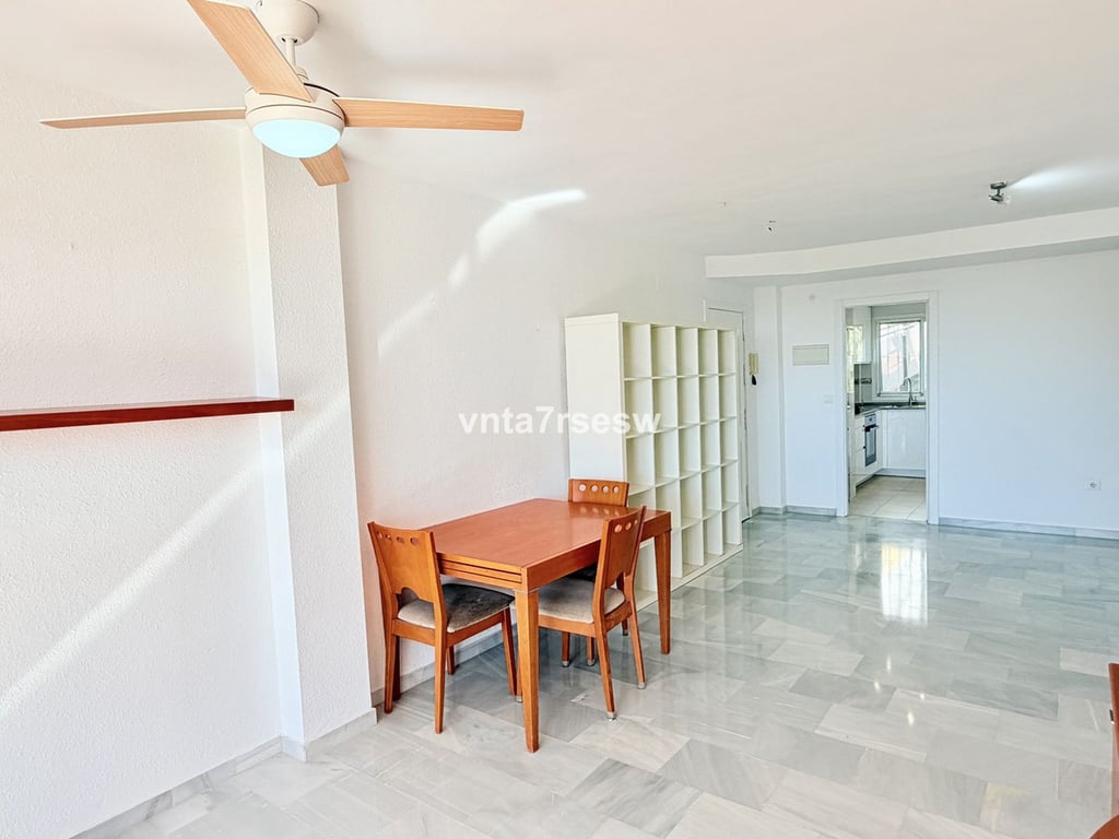 Apartment in Riviera del Sol - Image 2