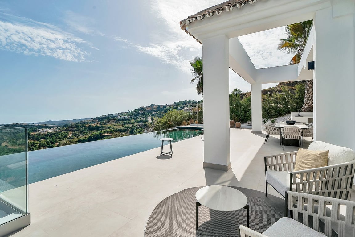 Villa in Benahavis - Image 3