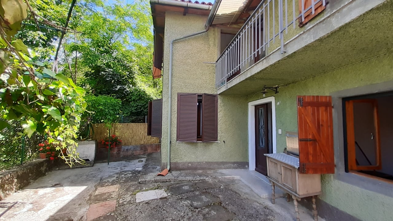 House in Villa Collemandina