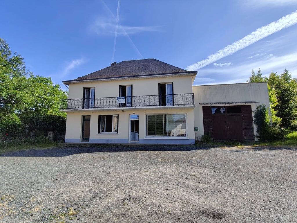 House in Saint-Mathieu