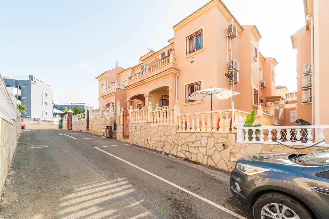 House in Playa Flamenca