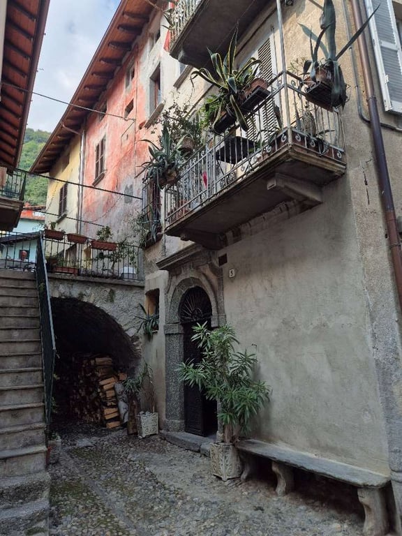 House in Colonno