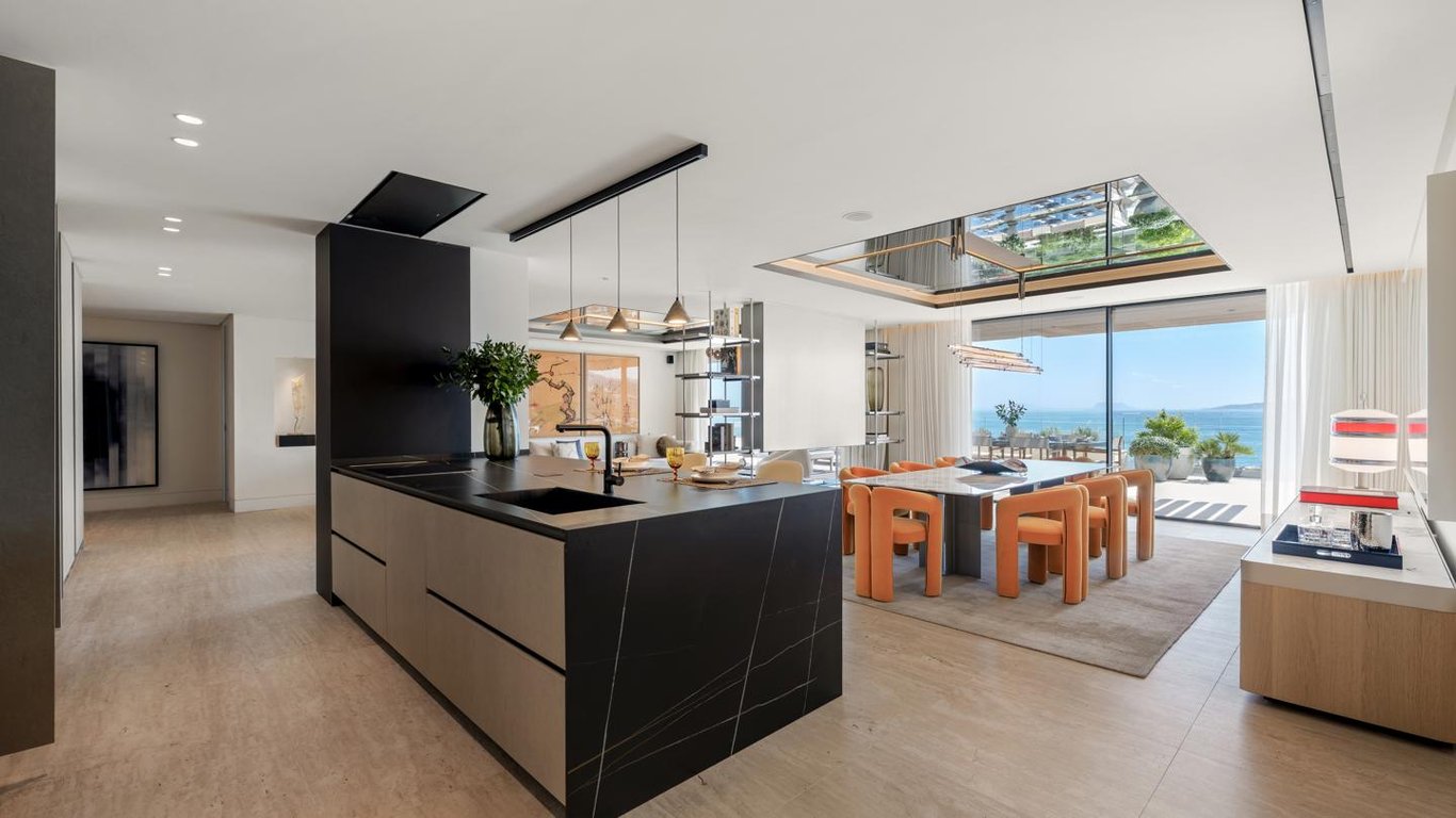 Penthouse in Estepona - Image 3